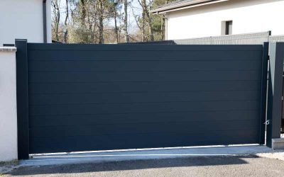 Common Sliding Gate Problems (And How to Fix Them Quickly)